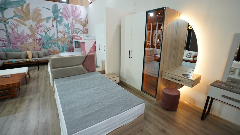 Bedroom orced