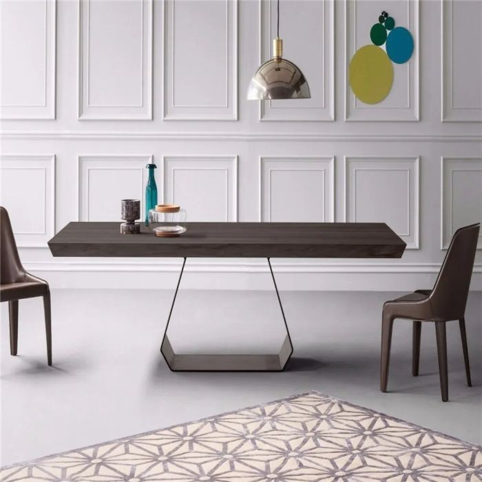 Metal Dining Table - cal.din.34