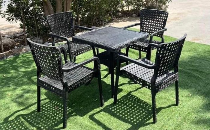 Outdoor furniture set, 4 Chairs and Table - S 46