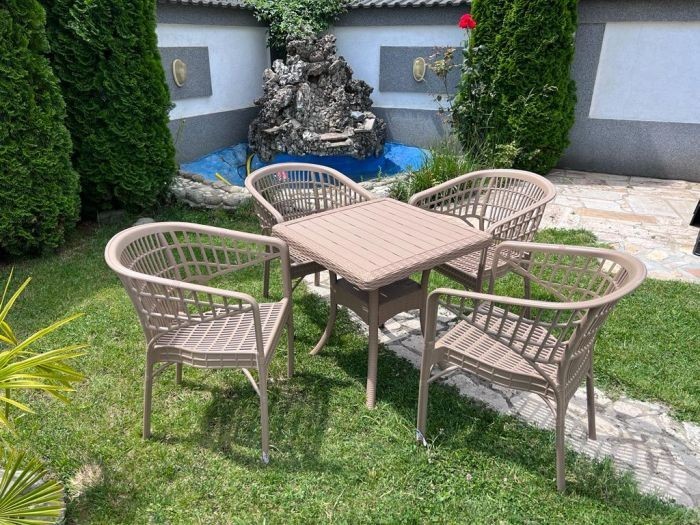 Outdoor furniture set, 4 Chairs and Table - S 33