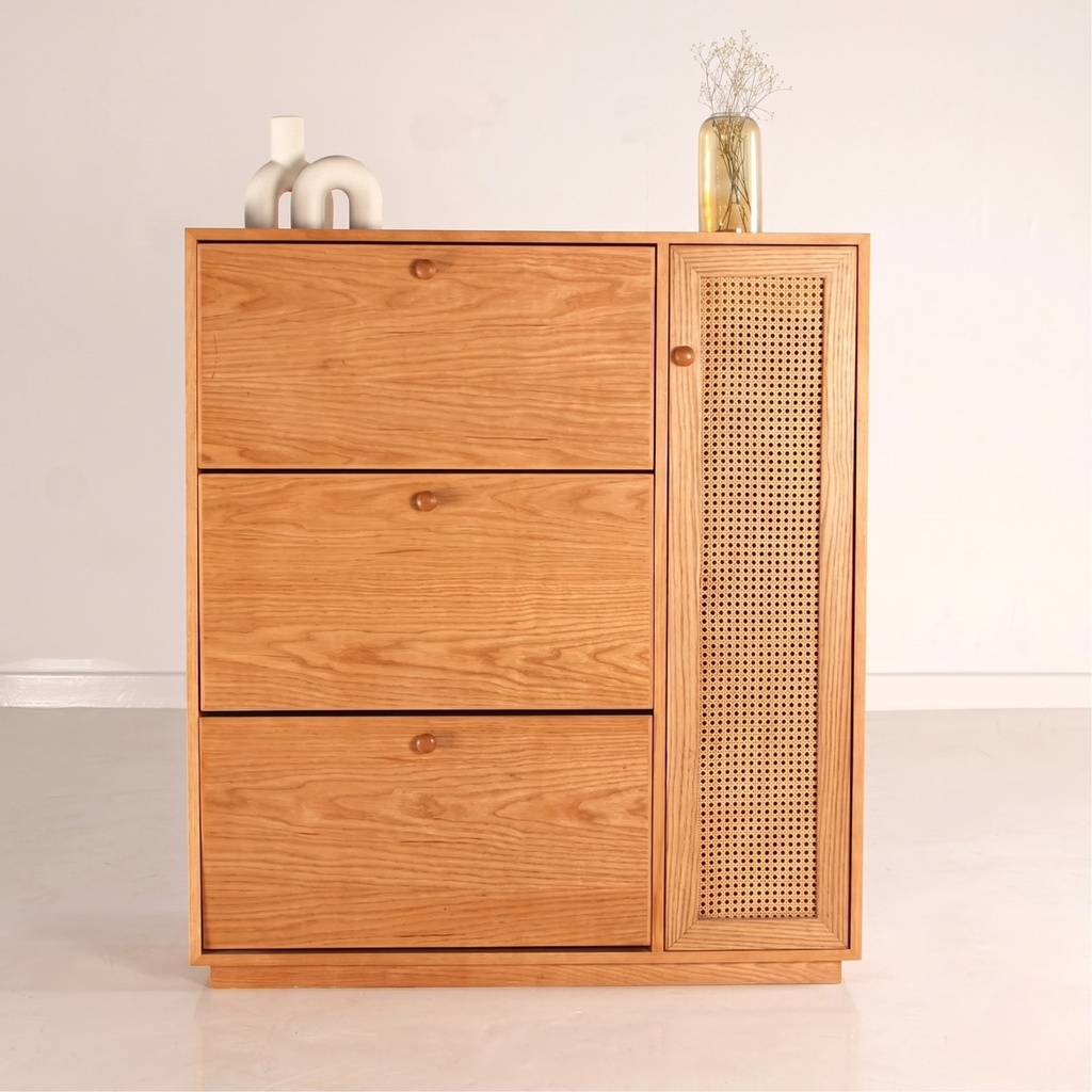 Tipper Shoe Storage