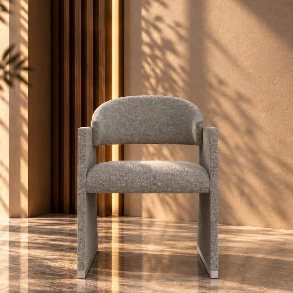 Sole Dining Chair