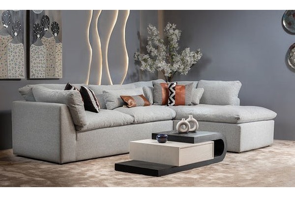 Leon Sectional
