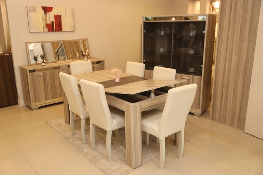 Dining room reina