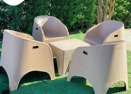 Outdoor furniture set, 4 Chairs and Table - S 10